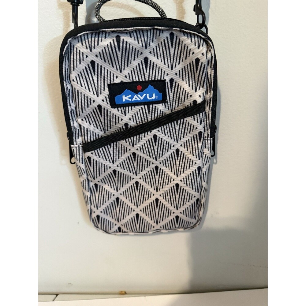 Kavu Essential Case Crossbody Wallet with Rope Strap Geometric Black And White